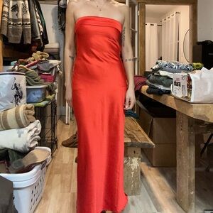 Elegant Strapless Red Dress